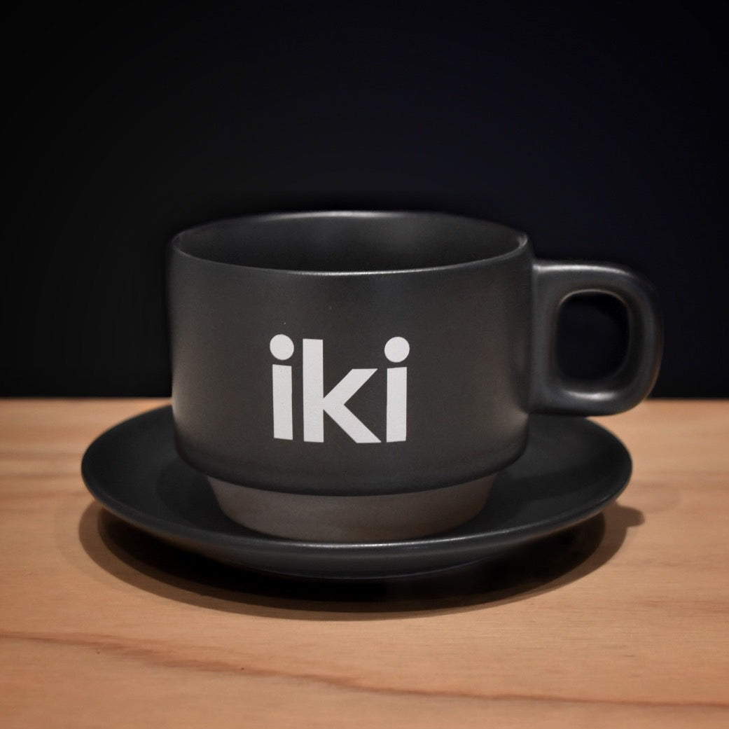 iki マグカップ　黒マット